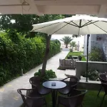 Aparthotel Mediterrane Nea Iraklitsa