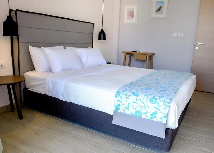 Aparthotel Mediterrane Nea Iraklitsa